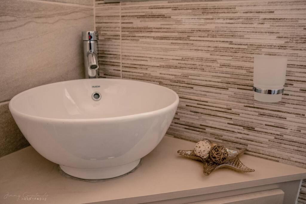 Remvi Deluxe Apartment 202 With Sea View Kárpathosz Kültér fotó